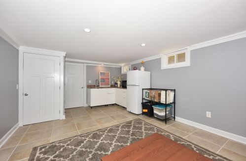 2376 56, Milwaukee WI 53210-2230 exterior