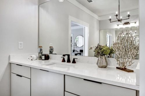 1452 Brk Vly Ln, Atlanta GA 30324-3264 exterior