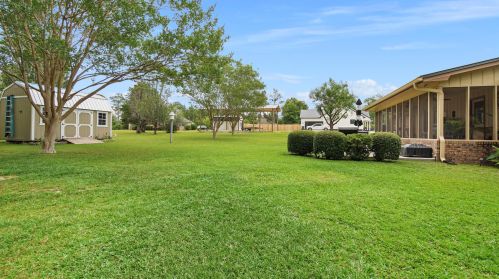 46 Willow Run, Defuniak Springs FL exterior