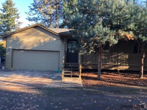 824 Idylwood Dr, Salem OR  97302-5016 exterior