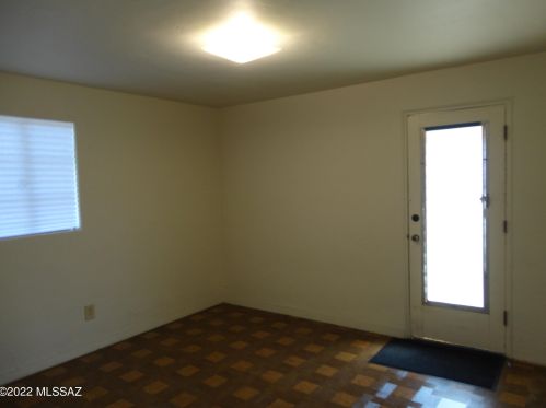 3138 Pima St, Tucson AZ 85712-3461 exterior