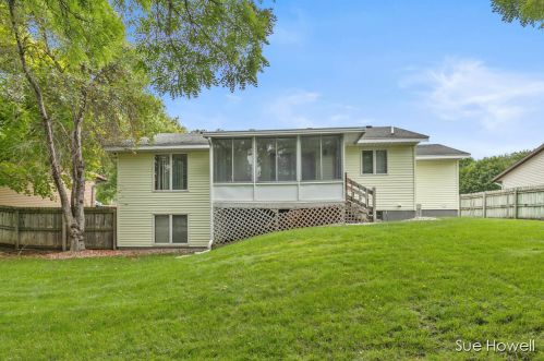 5887 Ln Casa Ct, Grand Rapids MI 49508-6295 exterior