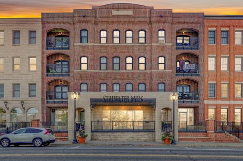 350 Main St, Stillwater MN 55082-5050 exterior