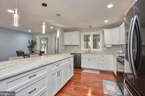 1007 Venice Dr, Silver Spring MD 20904-2065 exterior