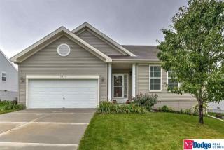 3334 209 St, Omaha NE  68022-5303 exterior