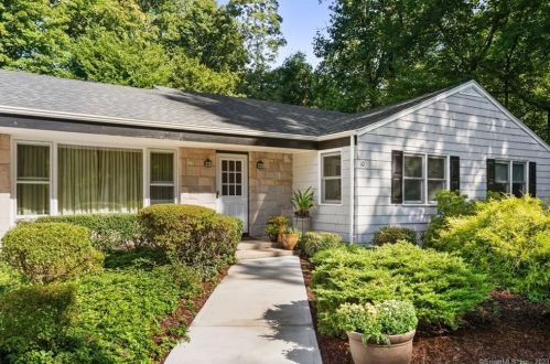 10 Belair Rd, Norwalk, CT 06850-1522