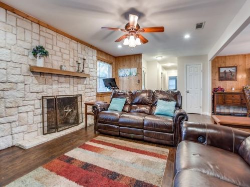 1690 Davy Ln, Denison TX  75020-0612 exterior