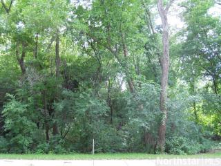 5518 Dominick Dr, Hopkins MN  55343-8945 exterior