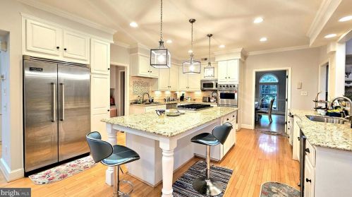 17815 Fraley Farm Rd, Rockville MD 20855-1664 exterior