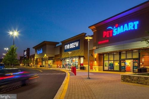 3707 Commodore Joshua Barney Dr, Washington DC 20018-4443 exterior