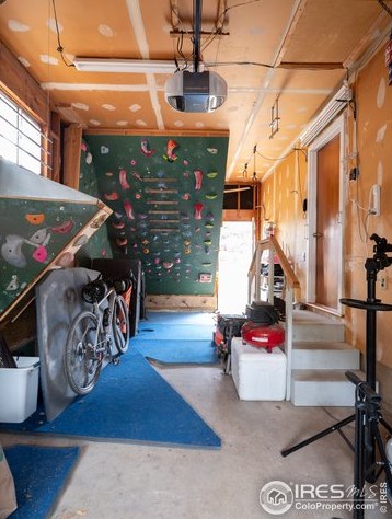 600 Gillaspie Dr, Boulder CO 80305-5805 exterior