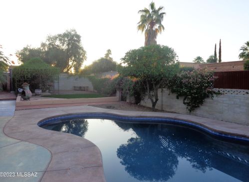 6790 3rd St, Tucson AZ  85710-1244 exterior