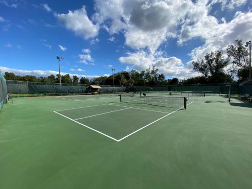 6940 Southport Dr, Boynton Beach FL 33472-6917 exterior