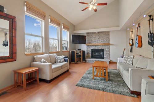 2909 Carol Dr, Joliet IL 60432-9609 exterior