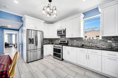 1020 Springfield Ave, Chicago IL 60624-4025 exterior