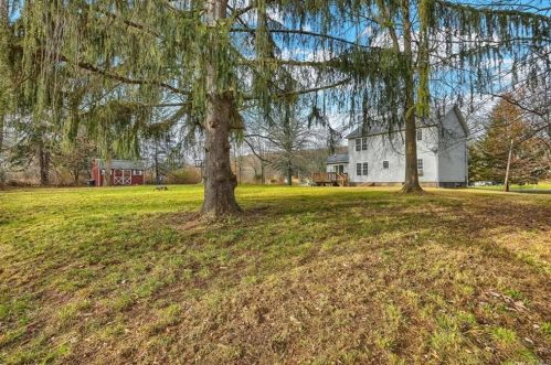 1584 Route 211, Middletown NY 10941-3739 exterior