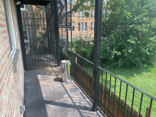 805 Independence Blvd, Chicago IL 60624-4273 exterior