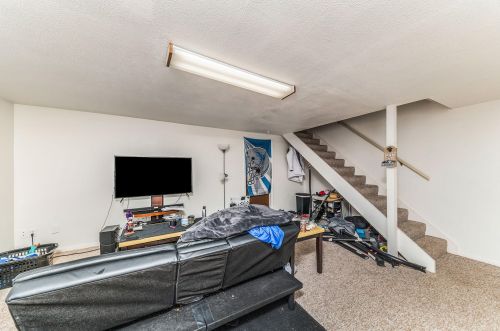 7581 12 St, Kalamazoo MI 49024-3892 exterior