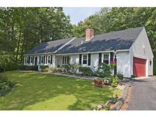 49 Knox Rd, Concord, NH 03304-3808