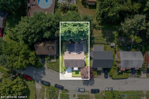 2107 Plainview Ave, Pittsburgh PA 15226-1545 exterior