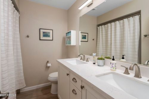 1314 Shannon St, Chandler AZ 85226-5872 exterior