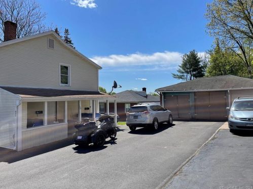 226 Farmington Ave, New Britain CT 06053-2932 exterior