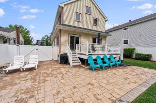 131 Monroe Ave, Red Bank NJ 07702 exterior