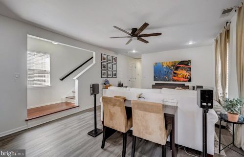 1930 Franklin St, Philadelphia PA 19122-1308 exterior