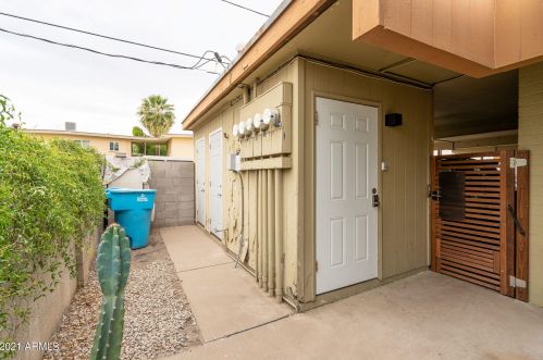 325 Colter St, Phoenix AZ 85018-1536 exterior