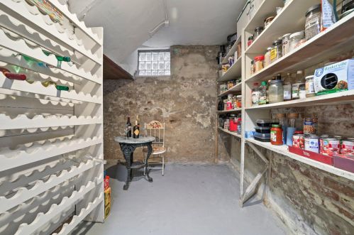 3019 Smt Ave, Milwaukee WI 53211-3463 exterior