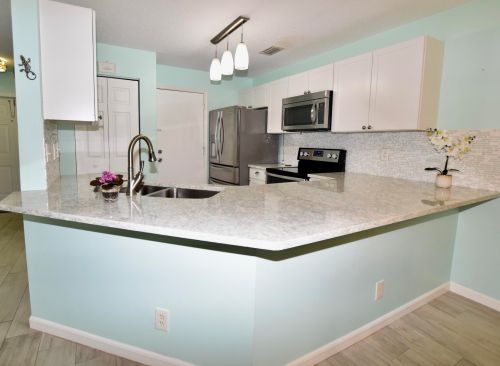 318 Timberwalk Trl, Jupiter FL 33458-5594 exterior