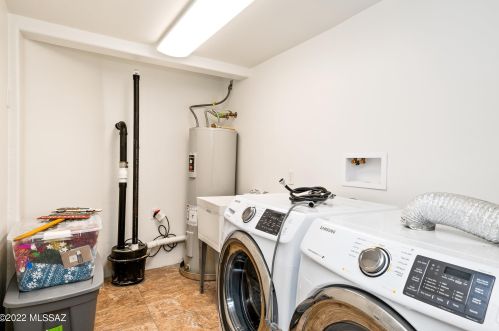 3737 Stone Ave, Tucson AZ 85705-3208 exterior