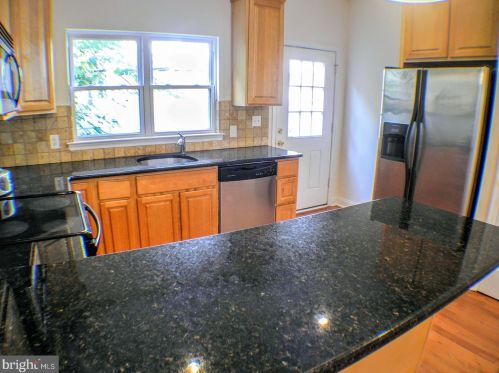 1006 Cleveland St, Philadelphia PA  19146-2649 exterior