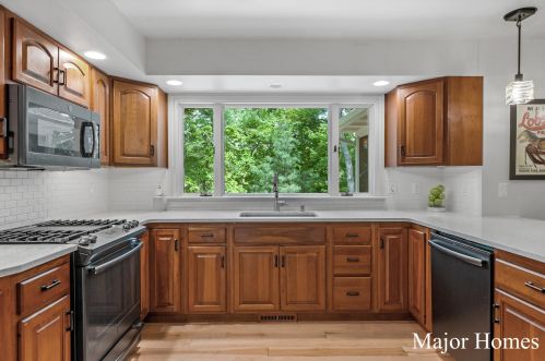 4199 Knapp St, Grand Rapids MI exterior