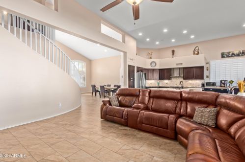 1454 Whitten Pl, Chandler AZ 85225-2101 exterior