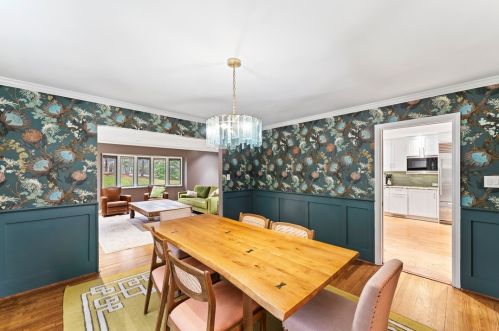 200 Guyasuta Rd, Pittsburgh PA  15215-1519 exterior