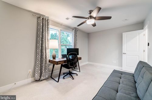 113 Maple St, Alexandria VA 22301-2606 exterior