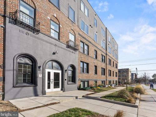 839 Kennedy St, Washington DC  20011-2933 exterior