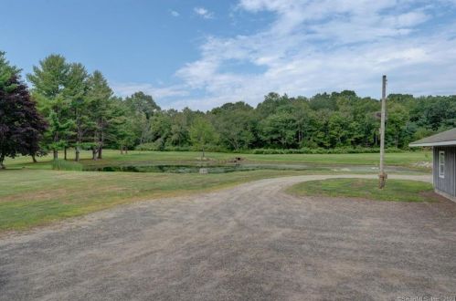 325 Hl Rd, Torrington CT 06790-5834 exterior