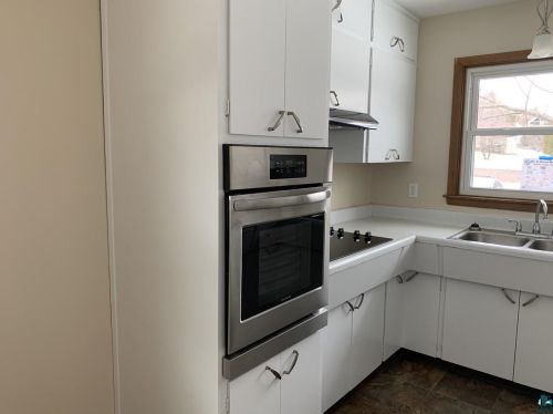 132 Winona St, Duluth MN 55803-1809 exterior