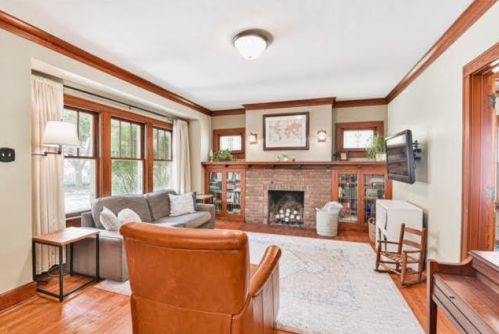 622 67, Milwaukee WI 53213-3953 exterior