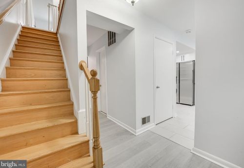 6386 Patience Ct, Alexandria VA 22315-3426 exterior