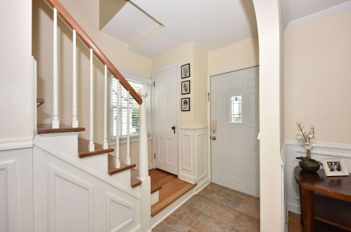 3241 45th St, Milwaukee, WI 53219-4816