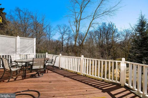 8402 Bells Ridge Ter, Rockville MD 20854-2799 exterior