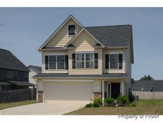 25 Red Coat Dr, Cameron, NC 28326-5029