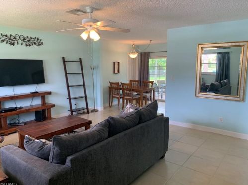 5350 21 Ave, Naples FL 34116-5722 exterior