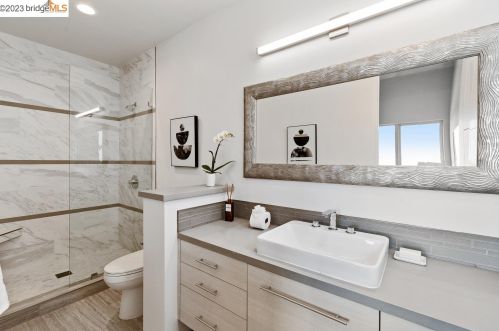 1550 Grand View Dr, Berkeley CA 94705-1637 exterior