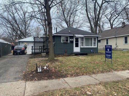 259 Holly St, Grand Rapids, MI 49548-4245