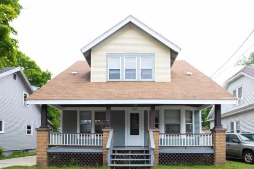 1664 Martindale Ave, Wyoming, MI