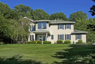 20 Brockden Dr, Mendham, NJ 07945-3007